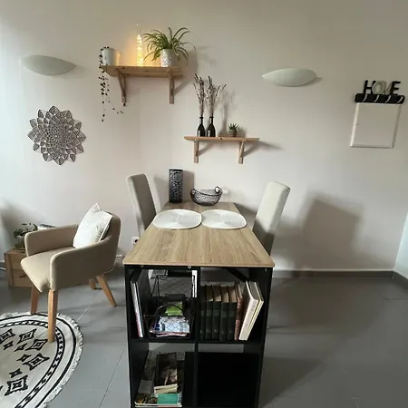 Le Du Bosquet Lägenhet