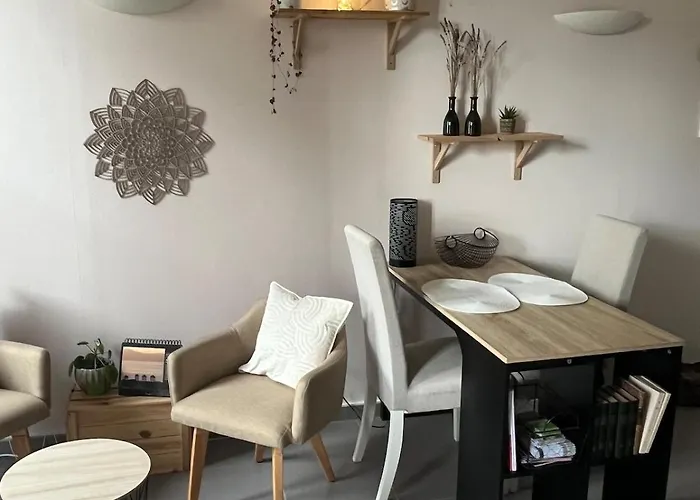 Le Du Bosquet Apartment *